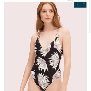 ♠️Kate Spade One Piece swim ⭐️Host Pick ⭐️2x